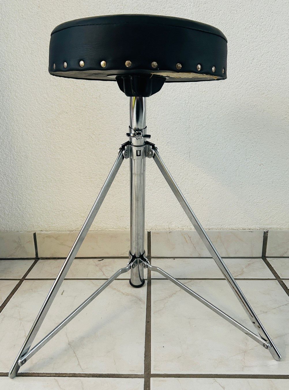 Strumenti musicali: Premier Drum Throne - Drum Hocker, 3 Bein – Usato da Aesch BL venduto da viva6666 1