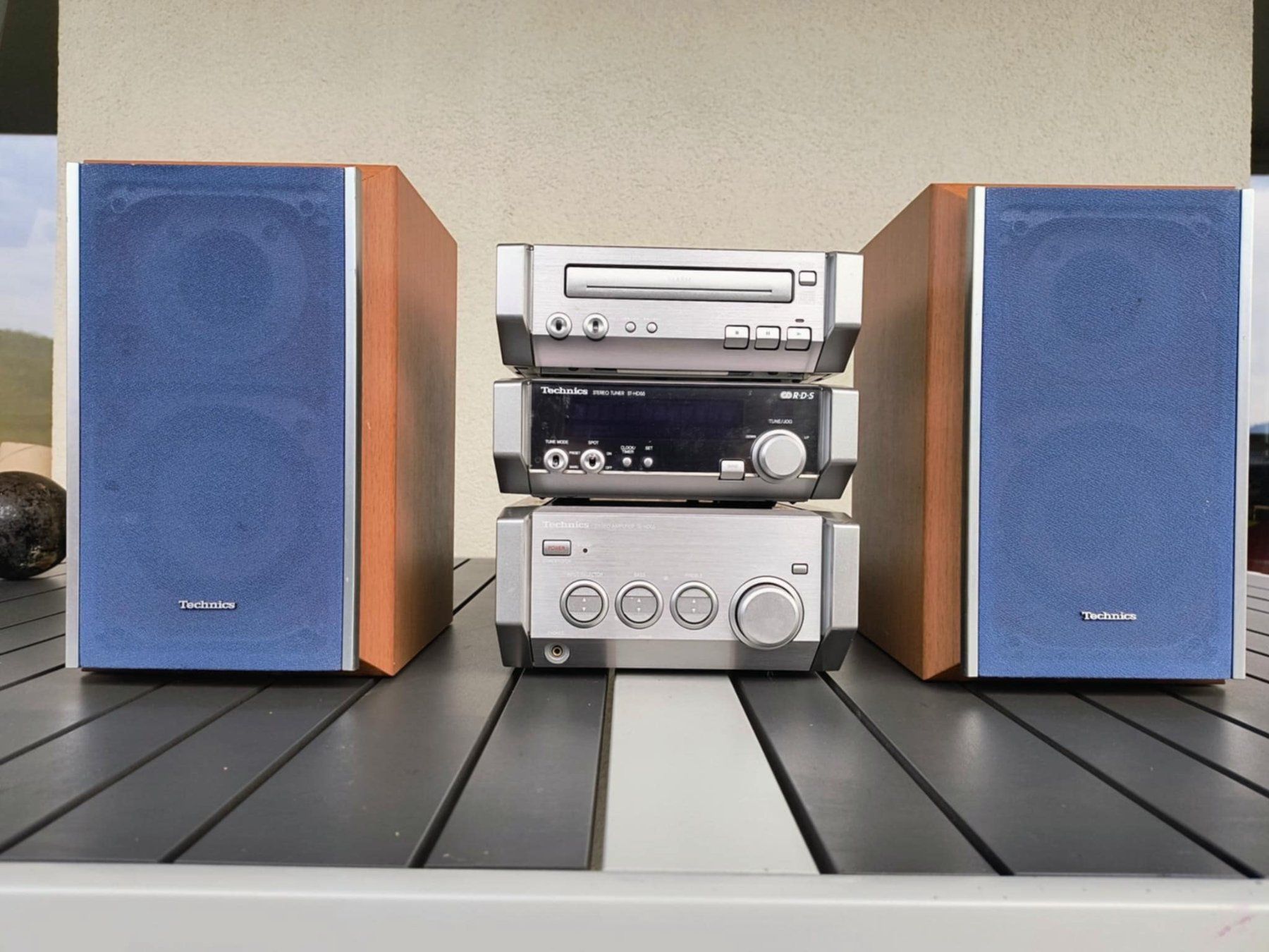 TECHNICS Amplifier, CD und Tuner. Vinage -mini-stereosystem. (Gebraucht ...