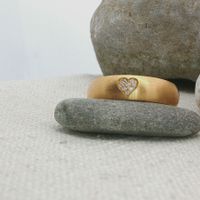 Edelstahl 6 mm  Ring mit Herz Ringgrösse 56