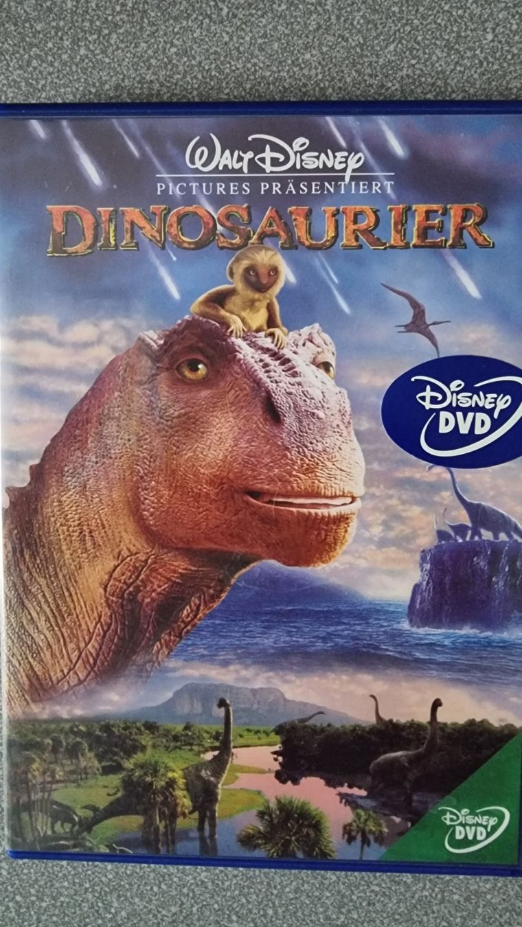 Tous les DVDs: DVD Dinosaurier Disney – D'occasion à Oetwil am See par fineli2