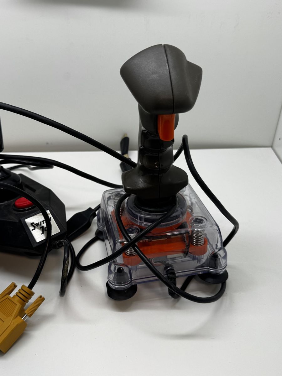 Controller: 3er Set Joysticks: Saltek, Swift/Joy, Quickjoy Top Star – Usato da Schlieren venduto da Eldi84 3