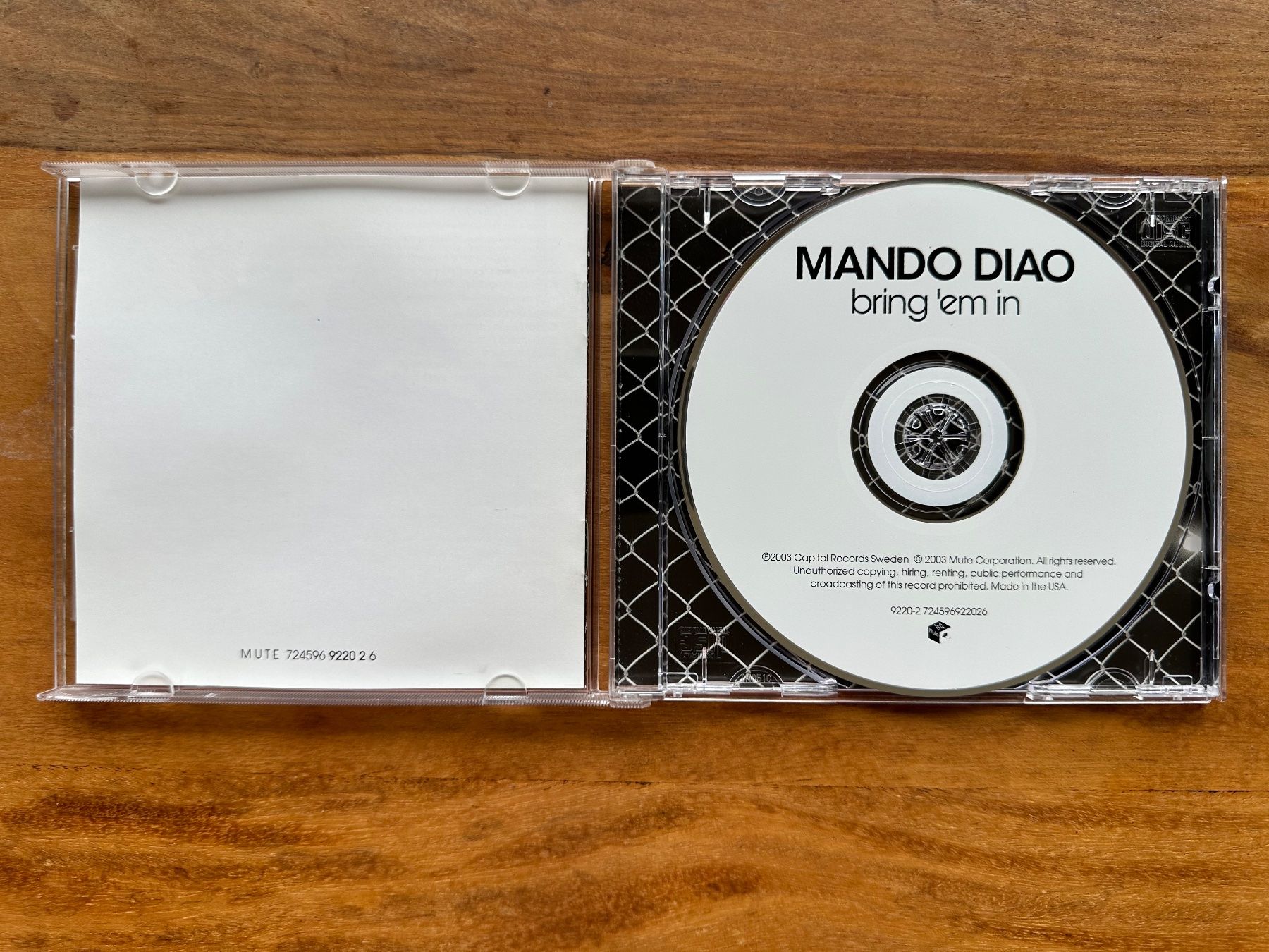 CD: Mando Diao - bring ‘em in – Usato da Horgen venduto da flyingpenguin2000 1