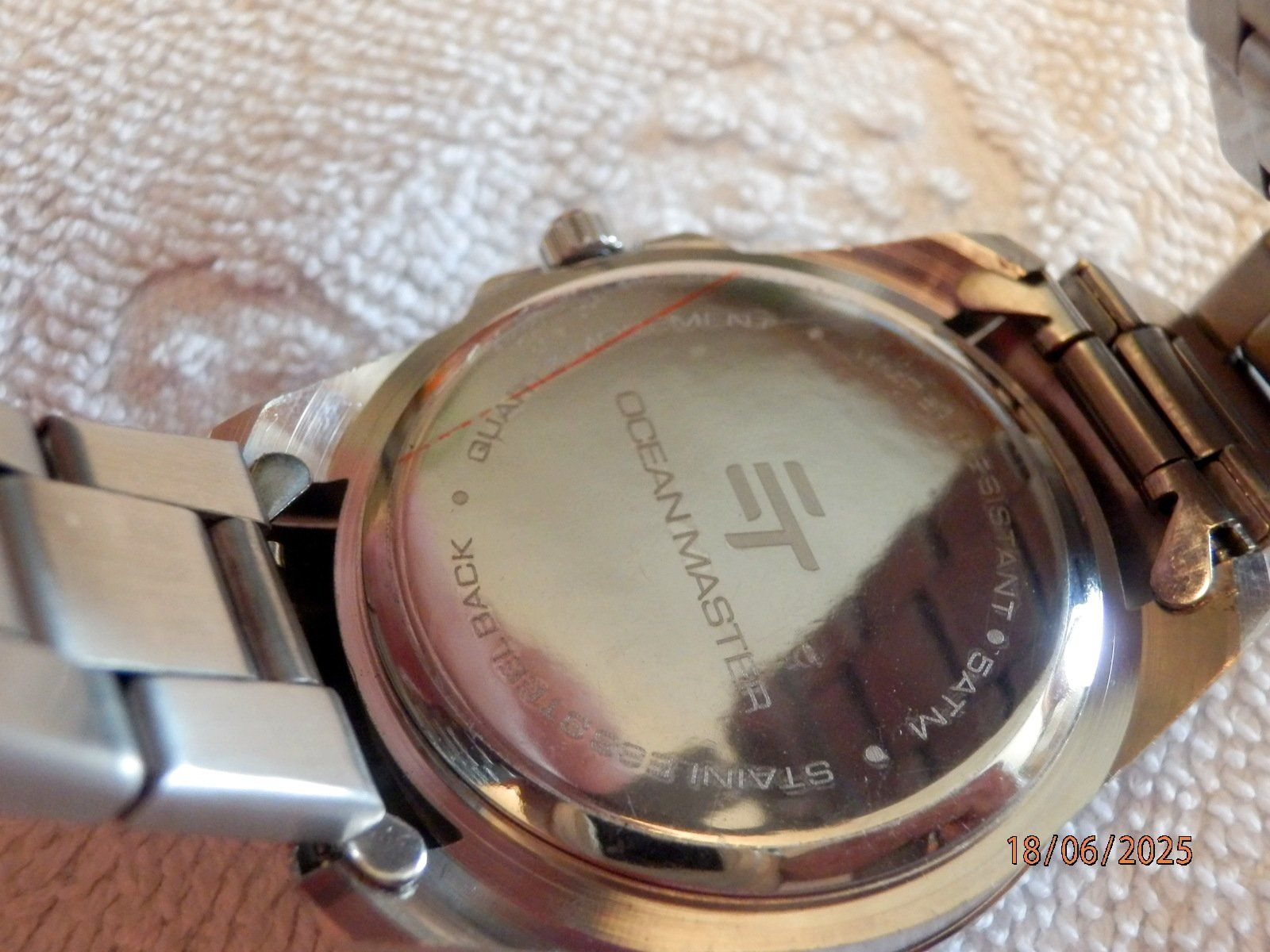 Orologi: Ocean Master, Quartz, Datum, drehbare Lünette, Ø 41mm, 5bar – Usato da Ueberstorf venduto da dinbau 4