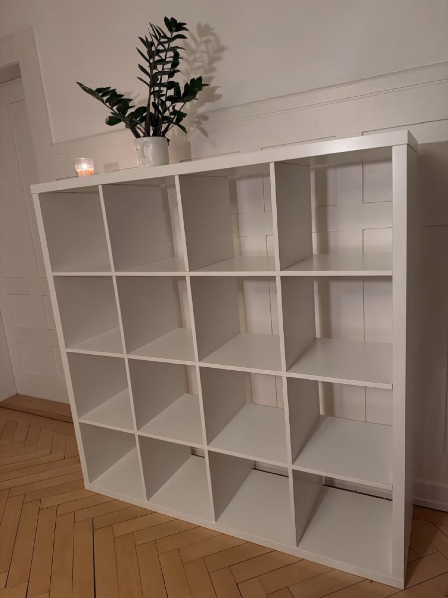 Ikea Étagères: Kallax Regal weiss – D'occasion à St. Gallen par SirAlexander 1
