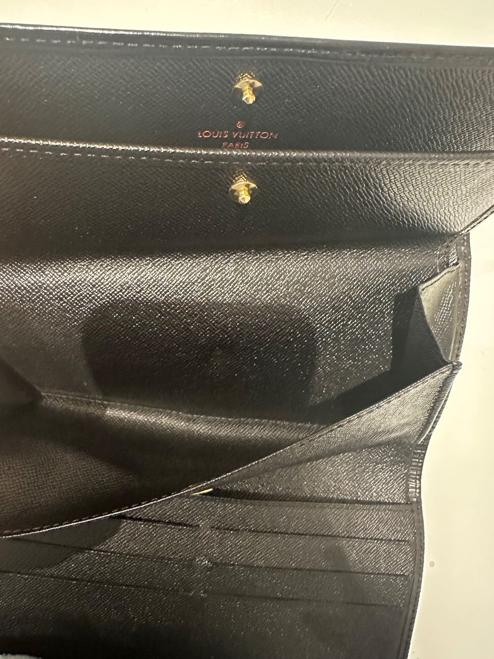 Louis Vuitton Portamonete: Louis Vuitton Long Wallet Epi - Nr. 703 – Usato da Hittnau venduto da LuxAndMore 7