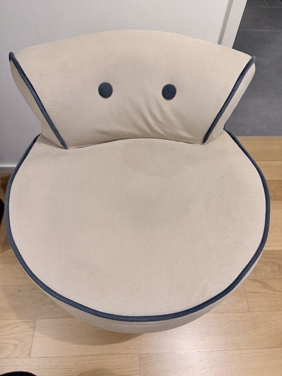 Tabourets: Hocker beige – D'occasion à Zuchwil par ela0110 1