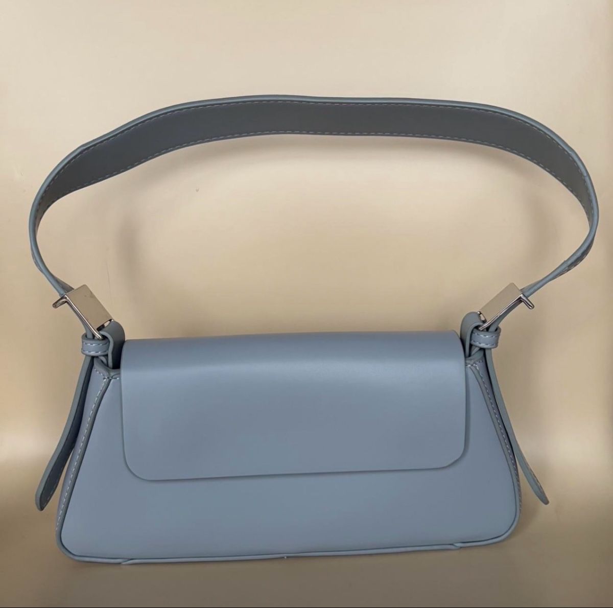 Zara Taschen für Damen: Hellblaue Schultertasche – Pastellblau – Neu (gemäss Beschreibung) aus Tafers von sel_7229 4