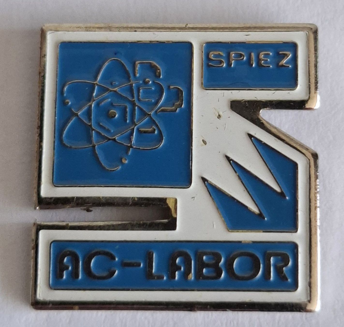 Plaquettes & Badges: AC Labor Spiez – D'occasion à Hinterkappelen par Schampus 1