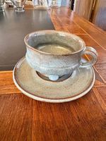 Vaisselle en poterie de Willy Dougoud