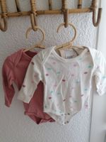 2 süsse Baby Body's Gr. 62/68