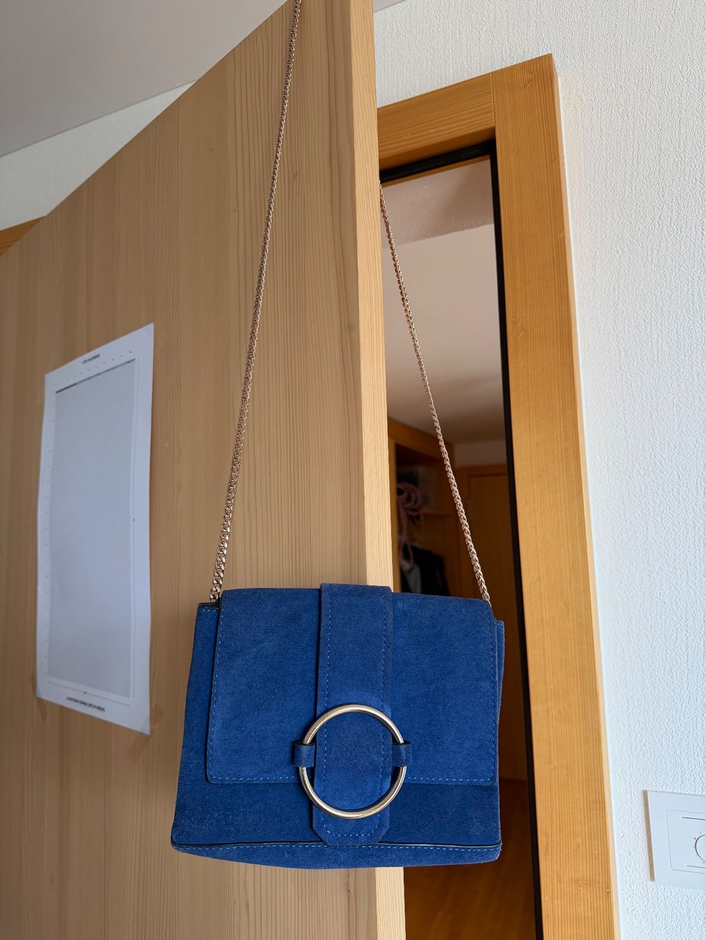 Mango Borse da donna: Kleine blaue Umhängetasche – Usato da Chur venduto da Caroline__ 1