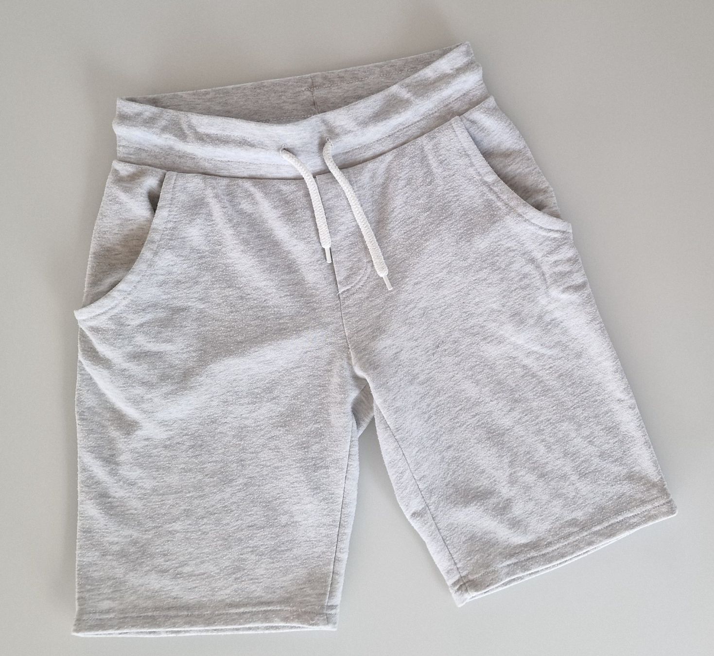 Lotti & Set di vestiti: 2x Shorts CHAPTER YOUNG Gr.158/164 – Usato da Meggen venduto da Lunime 3