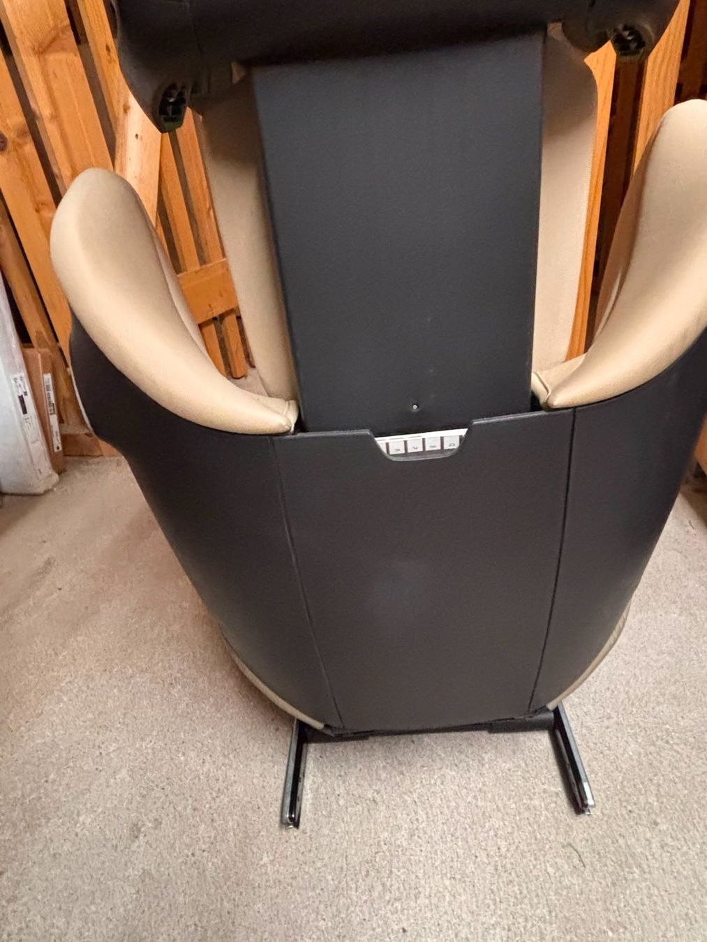 Seggiolini per auto: Cybex solution S i-FIX Classic Beige – Usato da Basel venduto da klein.mella 1