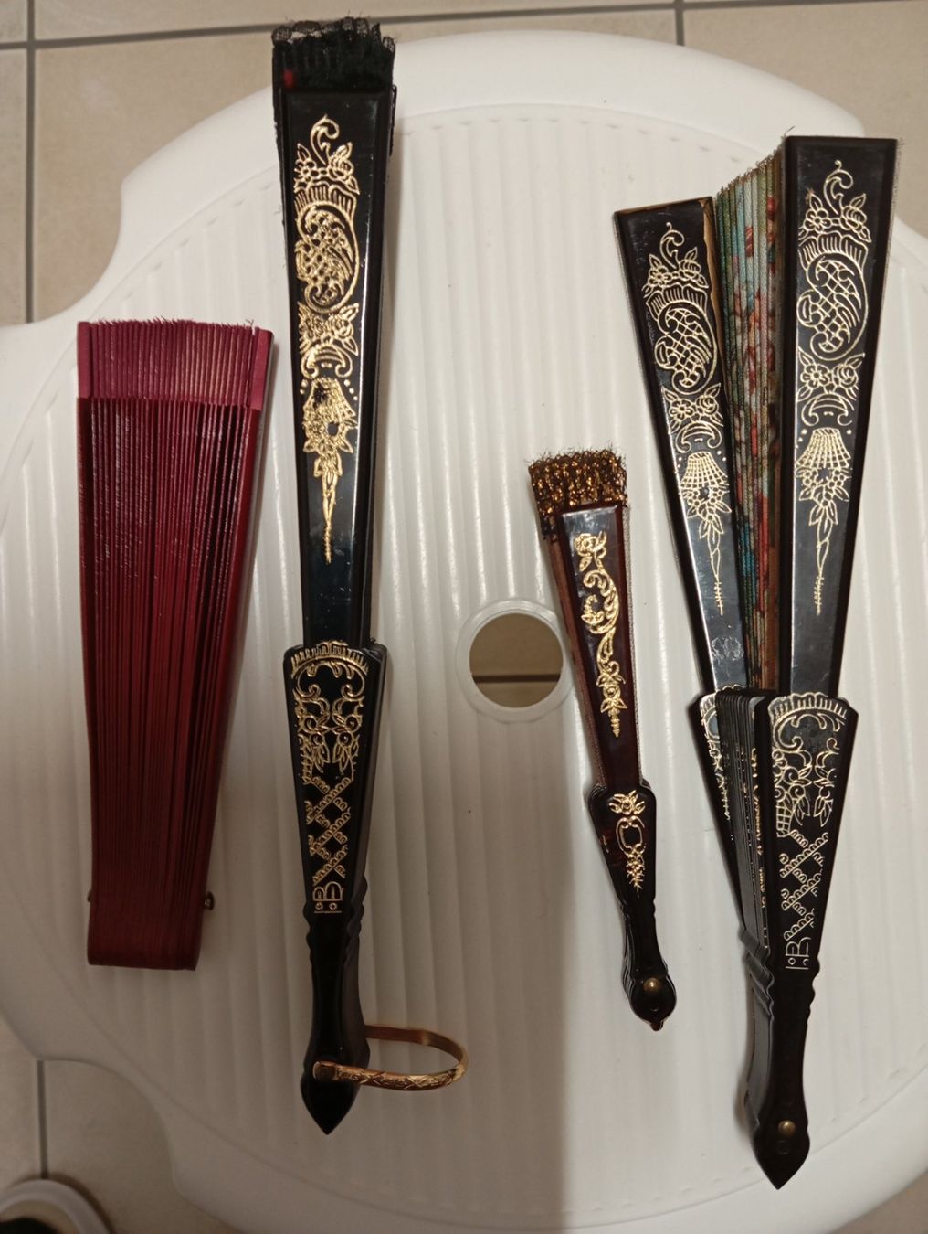 Alle Dekorationen: 4 Handfächer Vintage – Gebraucht aus Oberägeri von baerghuus 9