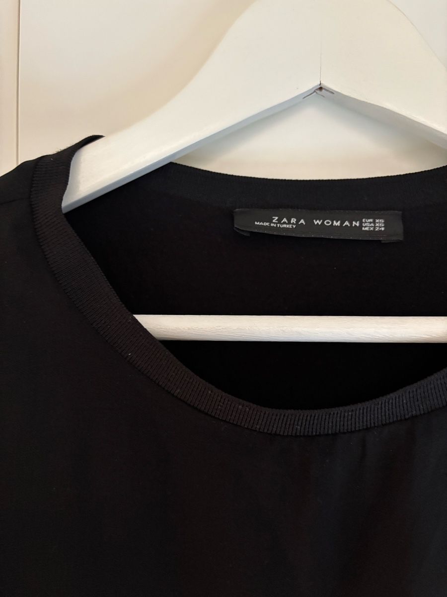Zara Camicette: Schwarze Zara Bluse mit transparenten Ärmeln, S-M – Nuovo (secondo la descrizione) da Allenwinden venduto da clamel 2