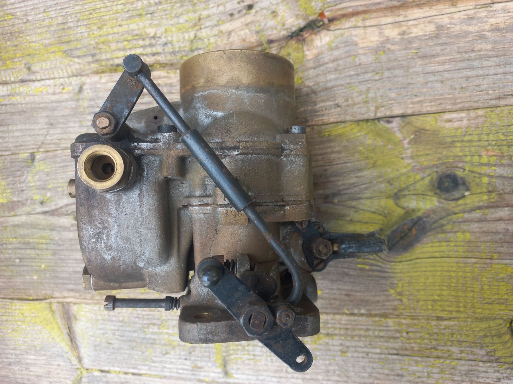 Tutti pezzi di ricambio auto: Oldtimer Messing / Bronze Doppel- Vergaser WEBER Tipo 30 DCR – Usato da Dulliken venduto da Dullikenlerchclassic