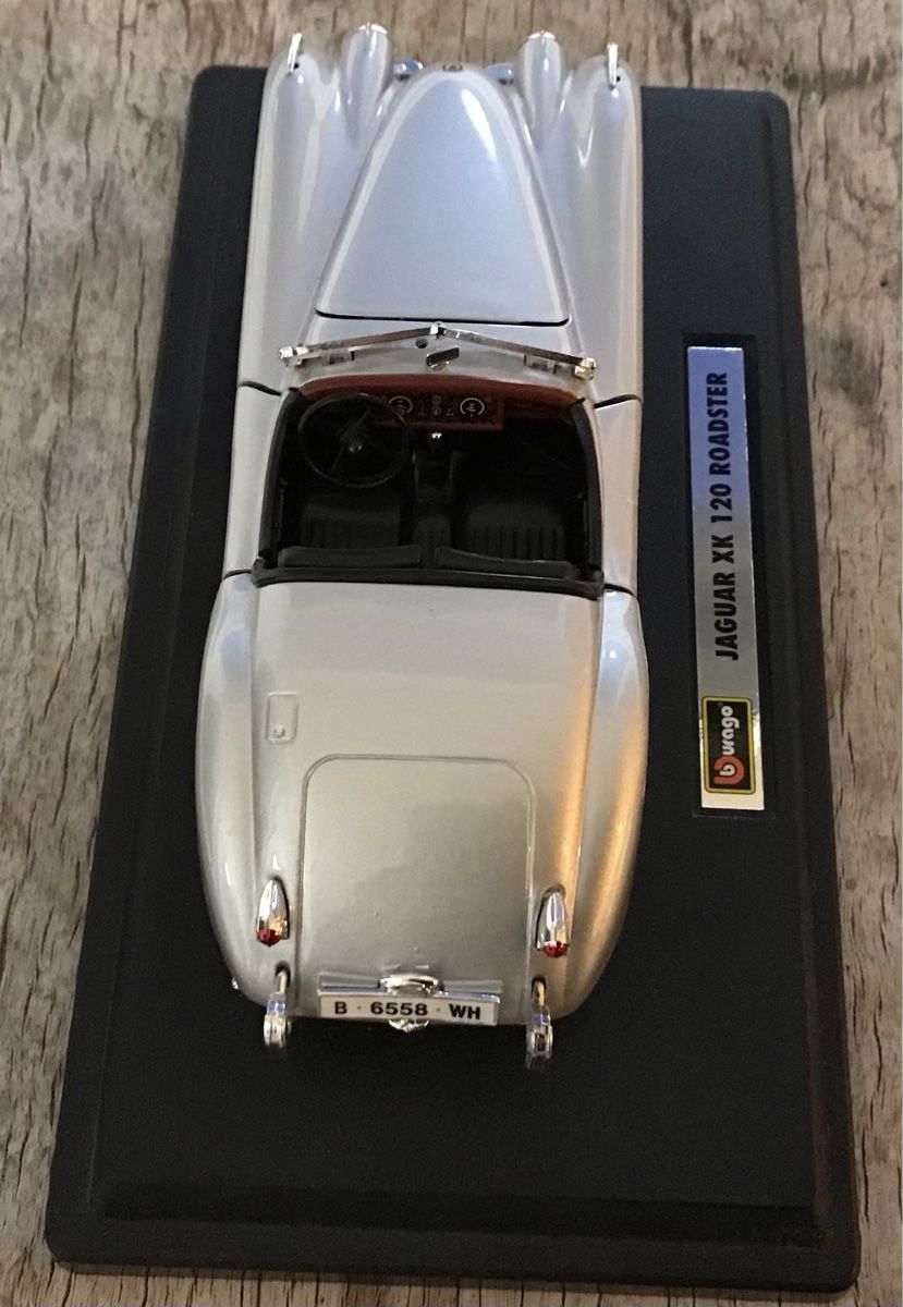 Jaguar Modellini d'auto: Jaguar XK 120 Roadster – Usato da Männedorf venduto da kuhgel 1