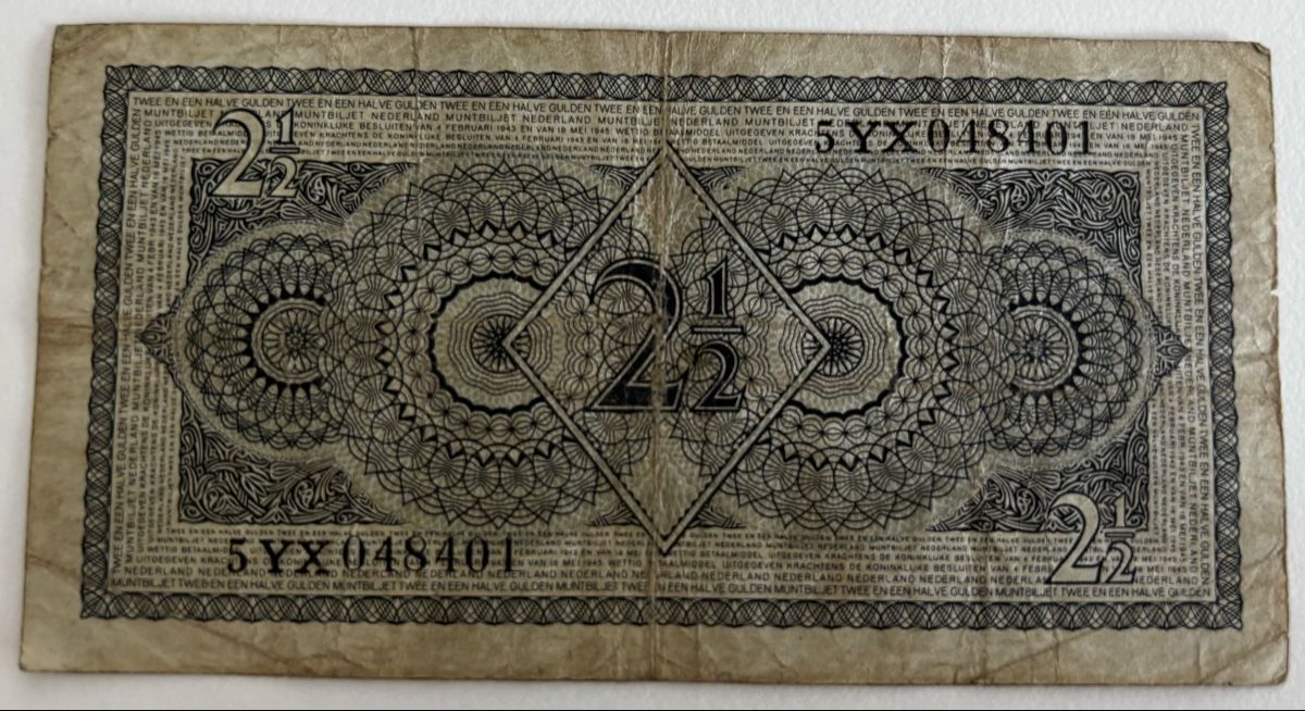 Banconote: Holland 2.5 Gulden 1945 – Usato da Algetshausen venduto da Carrhard 1