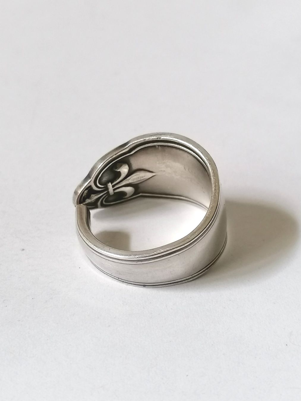 Anelli: Ring aus Silberbesteck, Grösse 59 – Nuovo (secondo la descrizione) da Suhr venduto da zum1.zum2.und