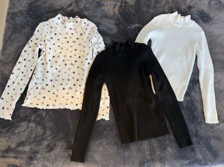 3x Langarmshirts Gr. 128 gut erh., für den Herbst/Winte