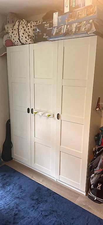 Armadi: Armoire IKEA Pax  – Usato da Founex venduto da ozen