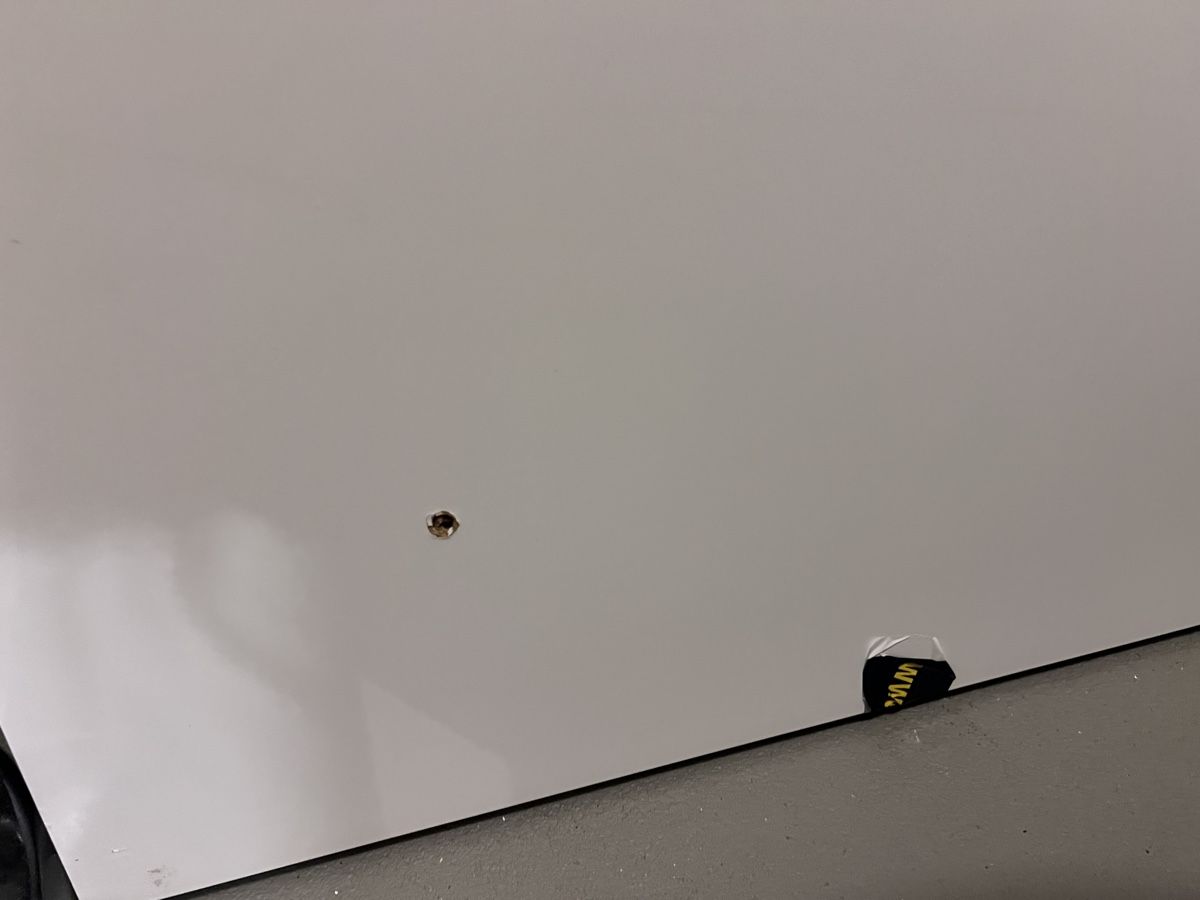 Ikea Letti: Schönes, stabiles Bett, weiss, mit Lattenrost – Usato da Adligenswil venduto da a_m_5b2y 2