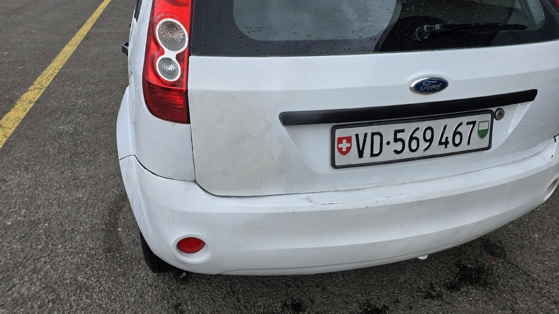 Ford Automobili: Ford fiesta expertisée – Usato da Payerne venduto da dmt_wbm2 4
