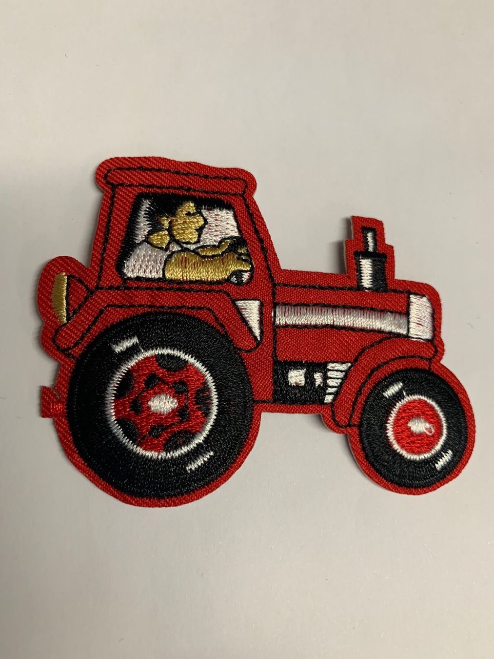 Altro in  Abbigliamento & Accessori: Roter Traktor Badges / Aufnäher – Nuovo e nell'imballaggio originale da Ostermundigen venduto da Mcone