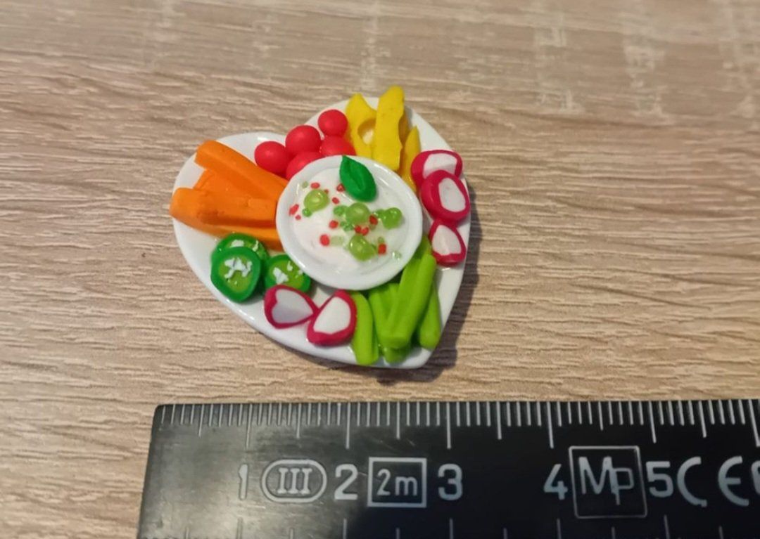 Case e mobili per bambole: Puppenhaus Gemüseteller – Nuovo (secondo la descrizione) da Zürich venduto da HandmadeTinyFood 1
