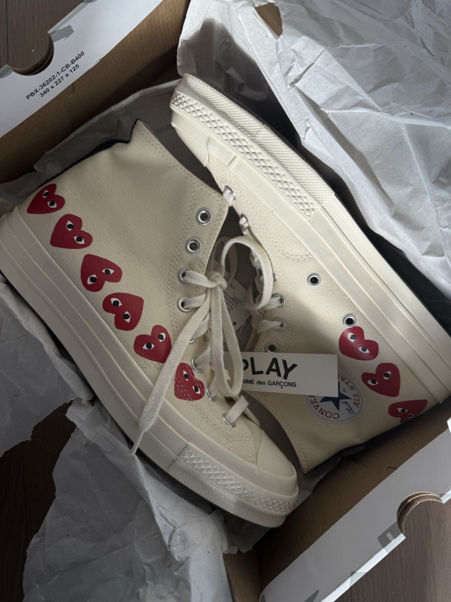 Comme Des Garcons Herrenschuhe: Comme Des Garçons Play x Converse Sneakers  – Neu (gemäss Beschreibung) aus Buchberg von chiarandrina 1