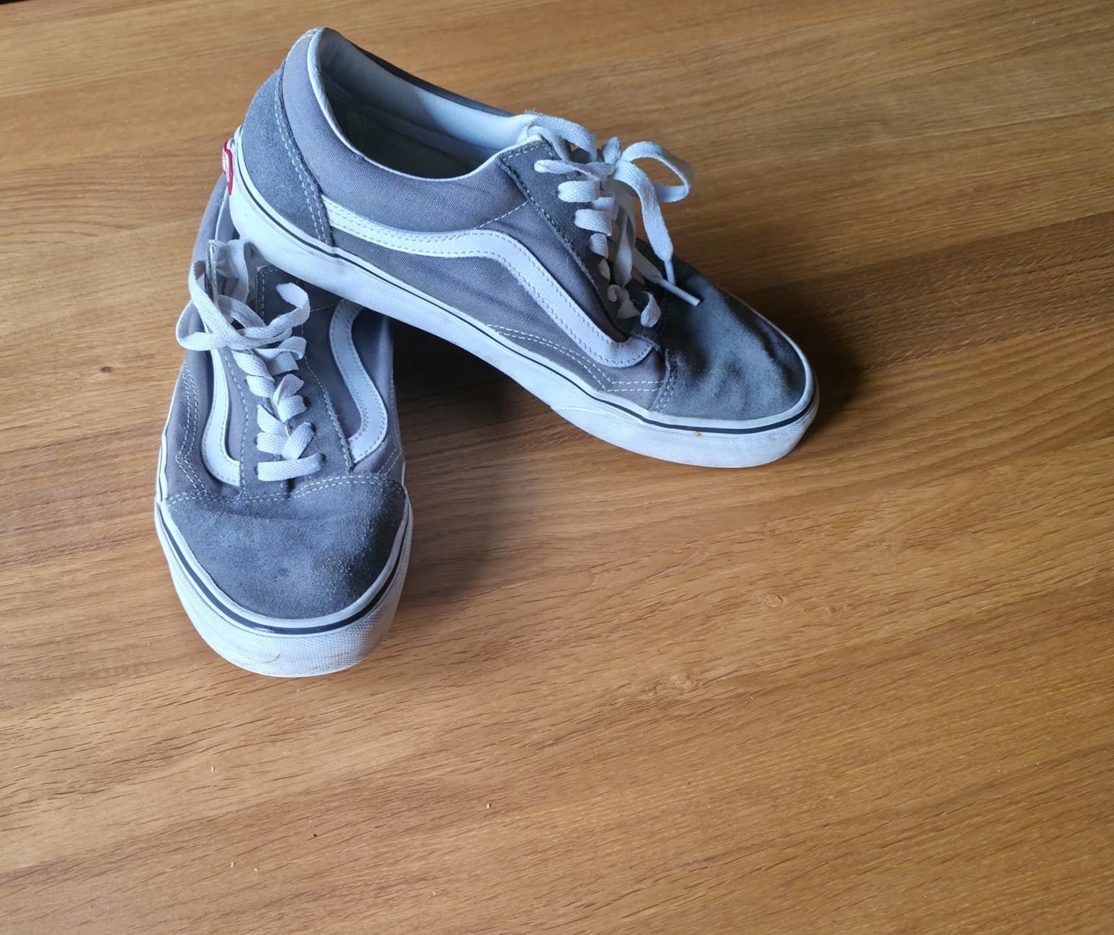 Vans Herrenschuhe: Vans Old Skool Sneaker Grau Grösse 42 – Gebraucht aus Matten b. Interl von lger 5