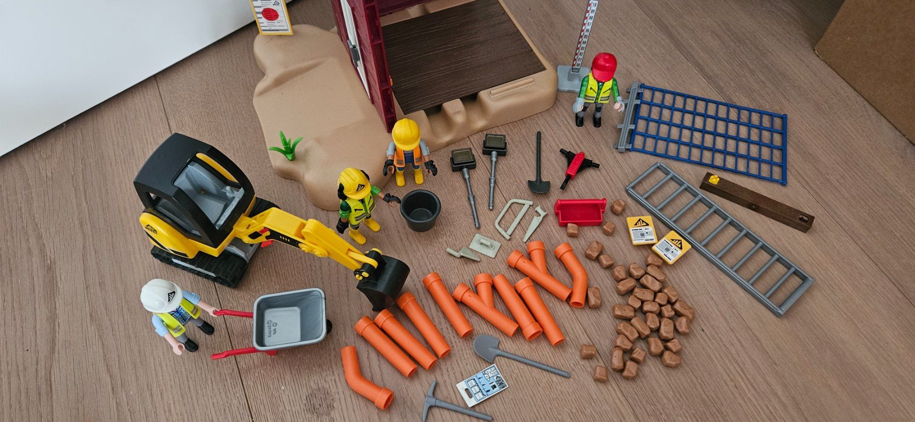 Playmobil Spielzeuge: Playmobil Minibagger mit Bauteil, Action City – Gebraucht aus Sisseln AG von Pit1979 1