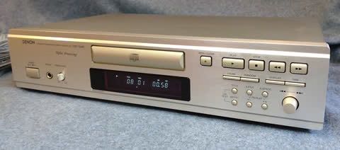 Denon Lettore multimediale & Streamer: Denon DCD 755AR CD Player  Champagner – Usato da Trimbach venduto da ELITA-5 3