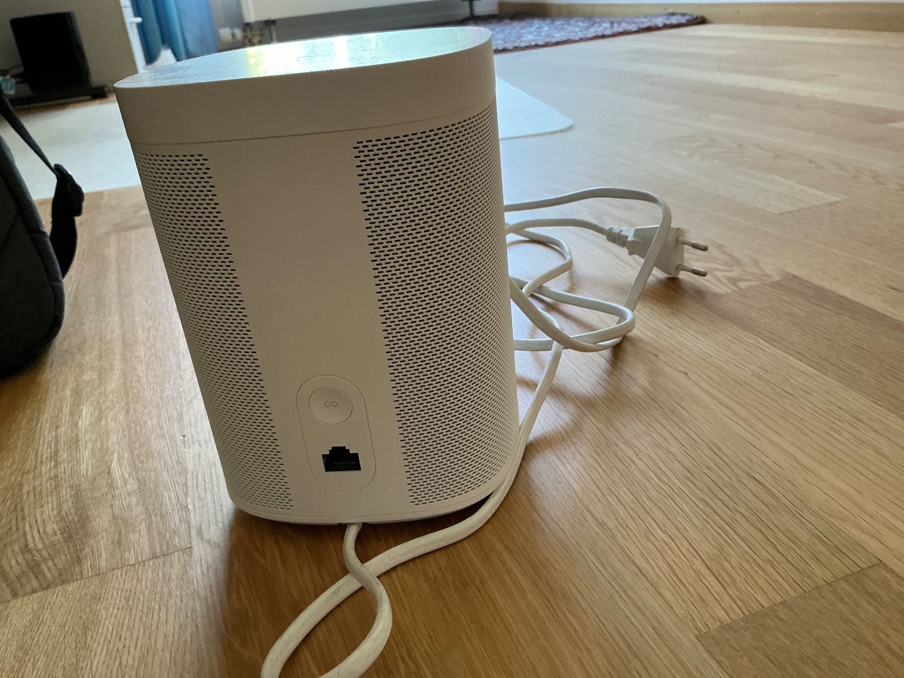 Sonos Haut-parleurs: Sonos One weiss sehr guter Zustand mit Kabel – D'occasion à St. Gallen par wintiboy 2