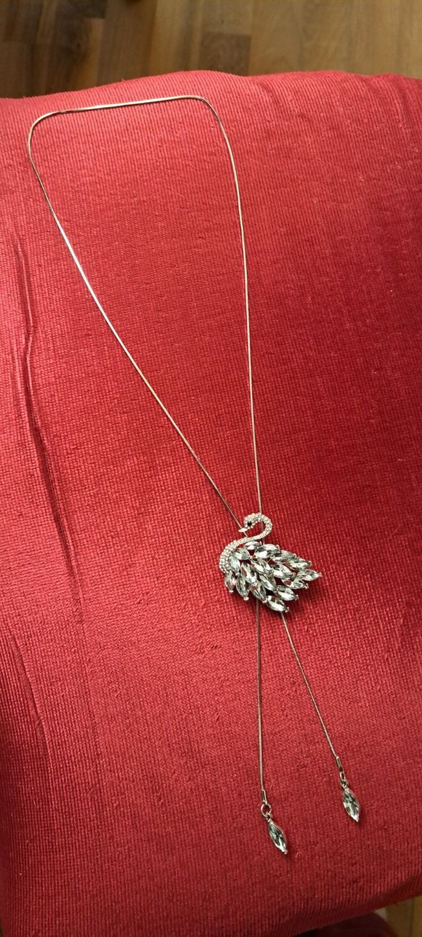 Ketten: Kette Schwan Glitzersteinchen ca. 80 lang – Gebraucht aus Ettingen von Maranathatalitha 2