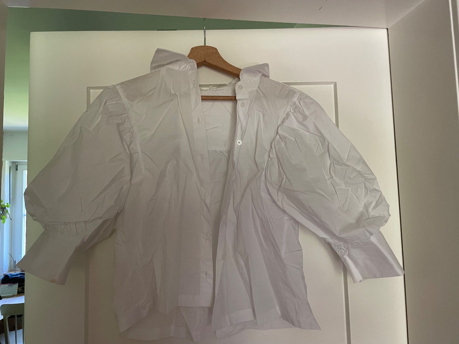 Blusen: weisse Bluse, Grösse S – Neu (gemäss Beschreibung) aus Basel von kra_w6mq