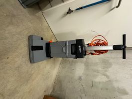 Scheuersaugmaschine Nilfisk SC 100