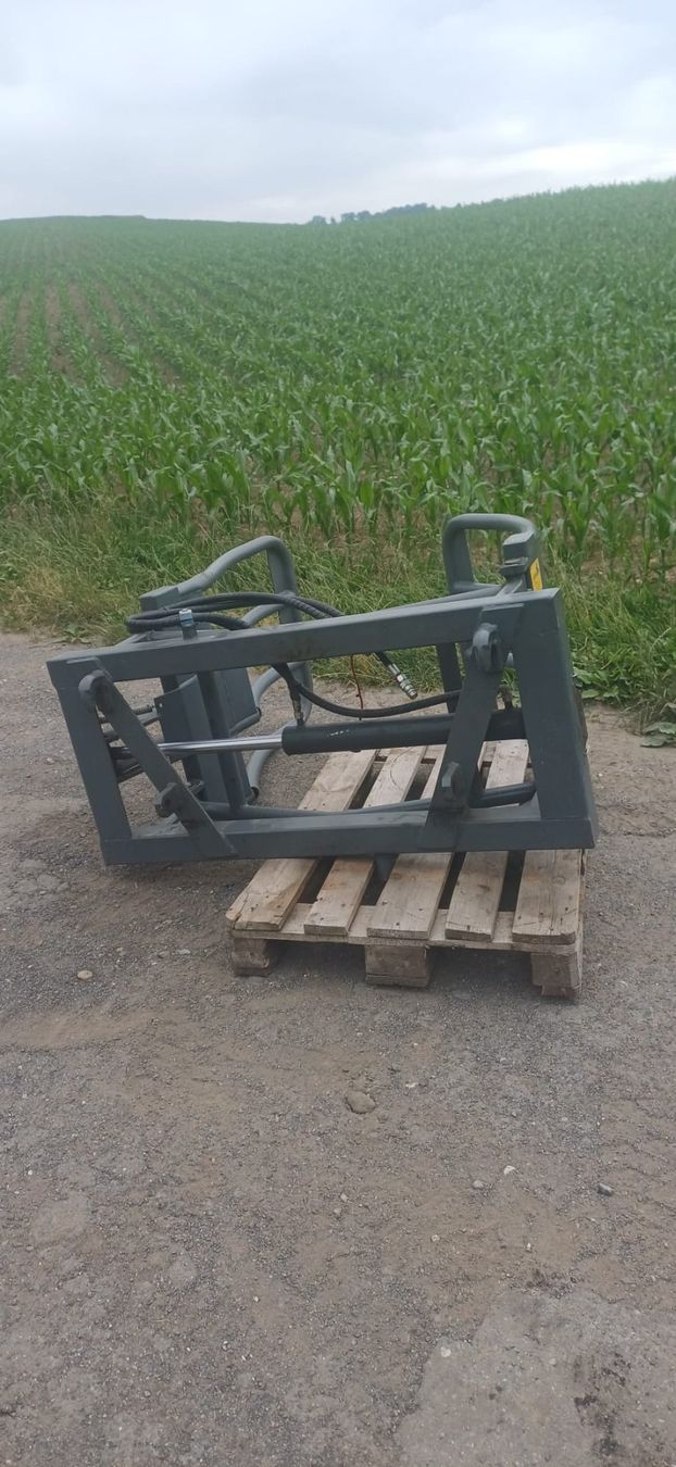 Weidemann Chargeur de ferme: Ballenzange Weidemann – Défectueux à Grosswangen par jepe555 1