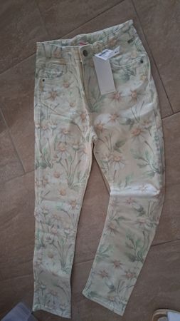 Neue Mexx Mädchenhose 152 mit Blumenmuster frühlingshaft sli