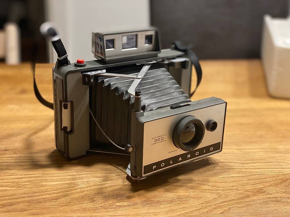 Fotocamera: Polaroid Kamera 320 – Usato da Zürich venduto da TruudiT