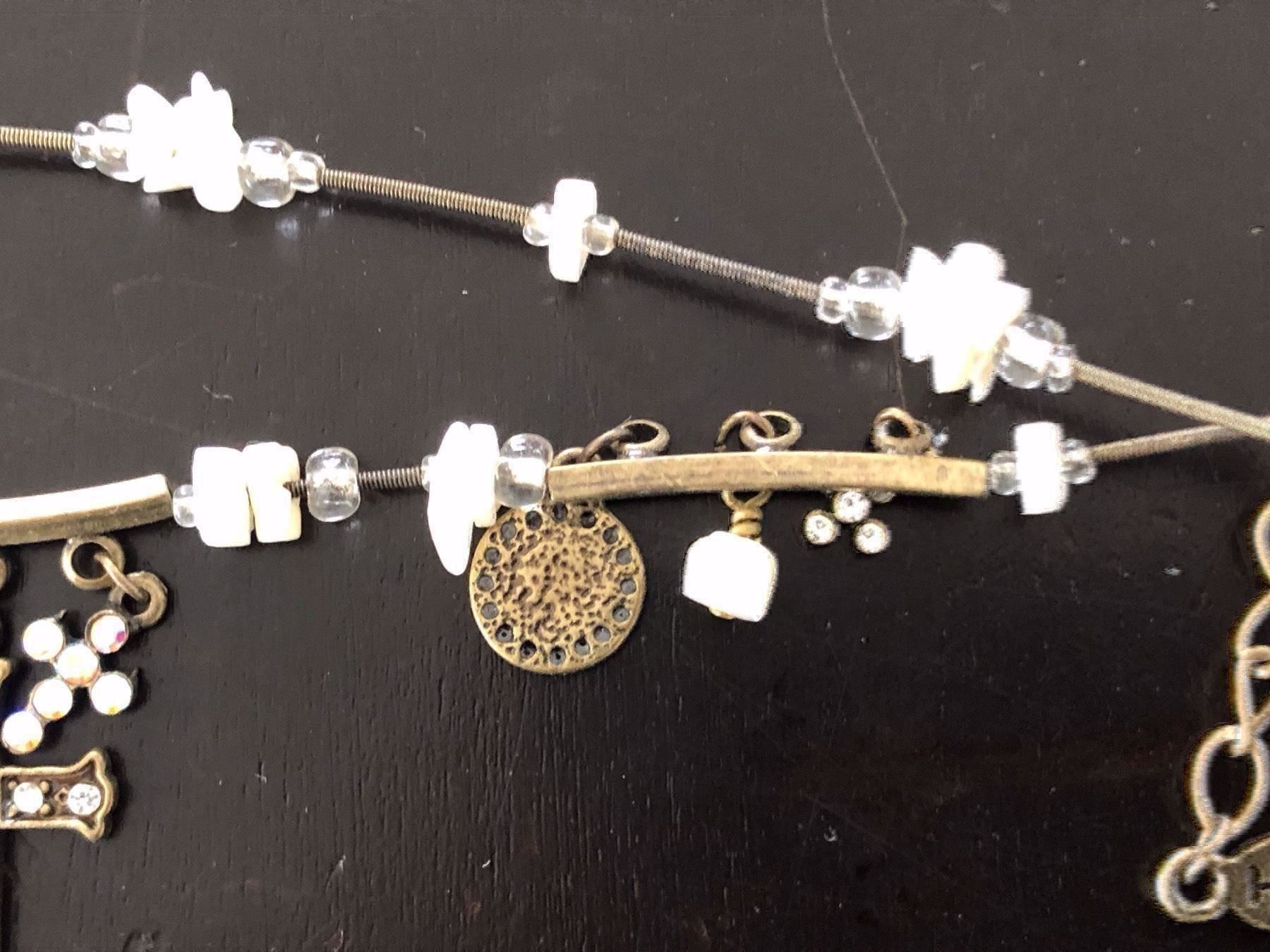 Bracciali & Braccialetti: DOPPEL REIHIGES BETTELARMBAND – Usato da Meggen venduto da Meggeni 2