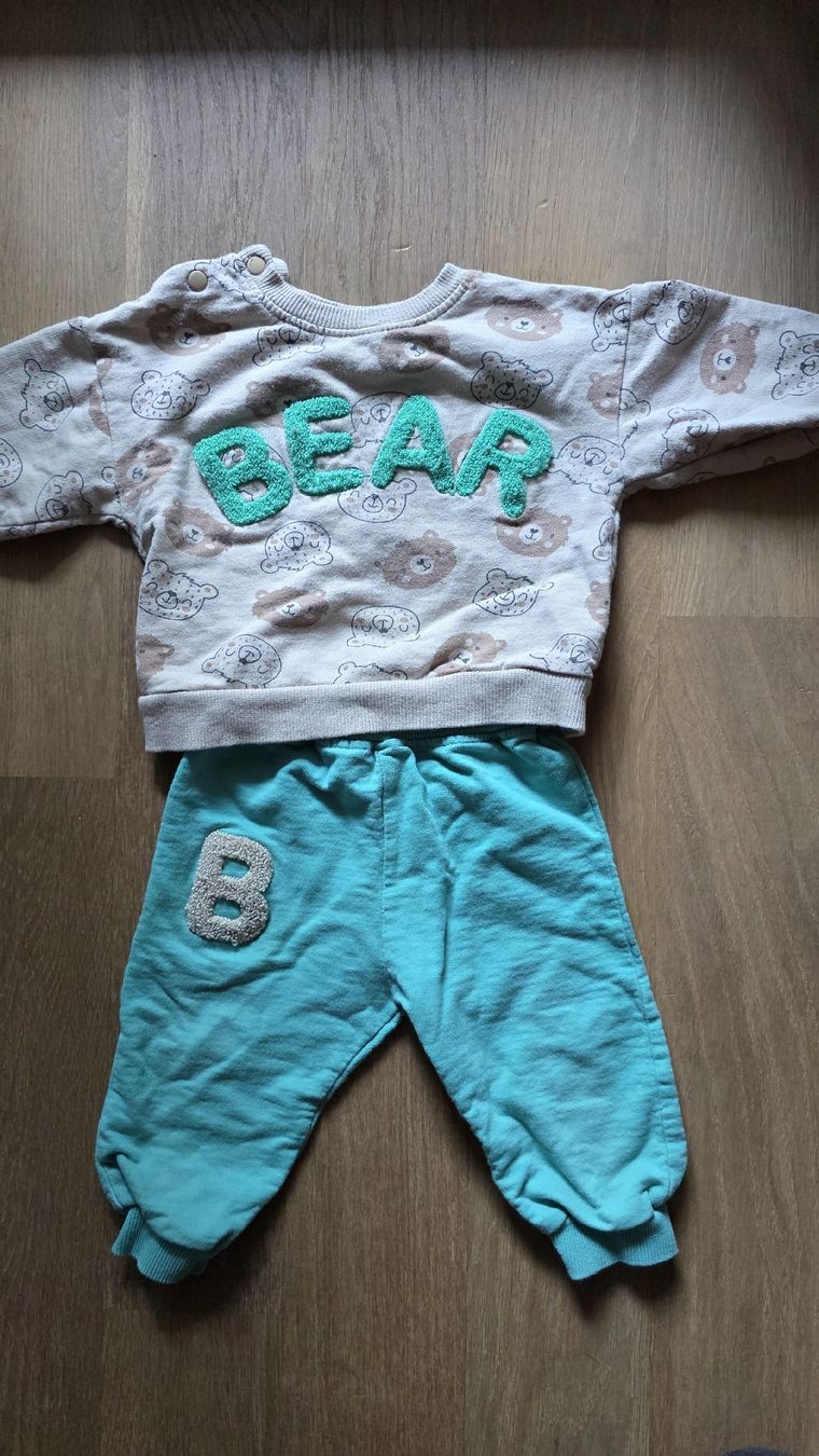 Lotti di vestiti: Süsses Bear-Outfit in Gr. 68 – Usato da Wabern venduto da jsterls