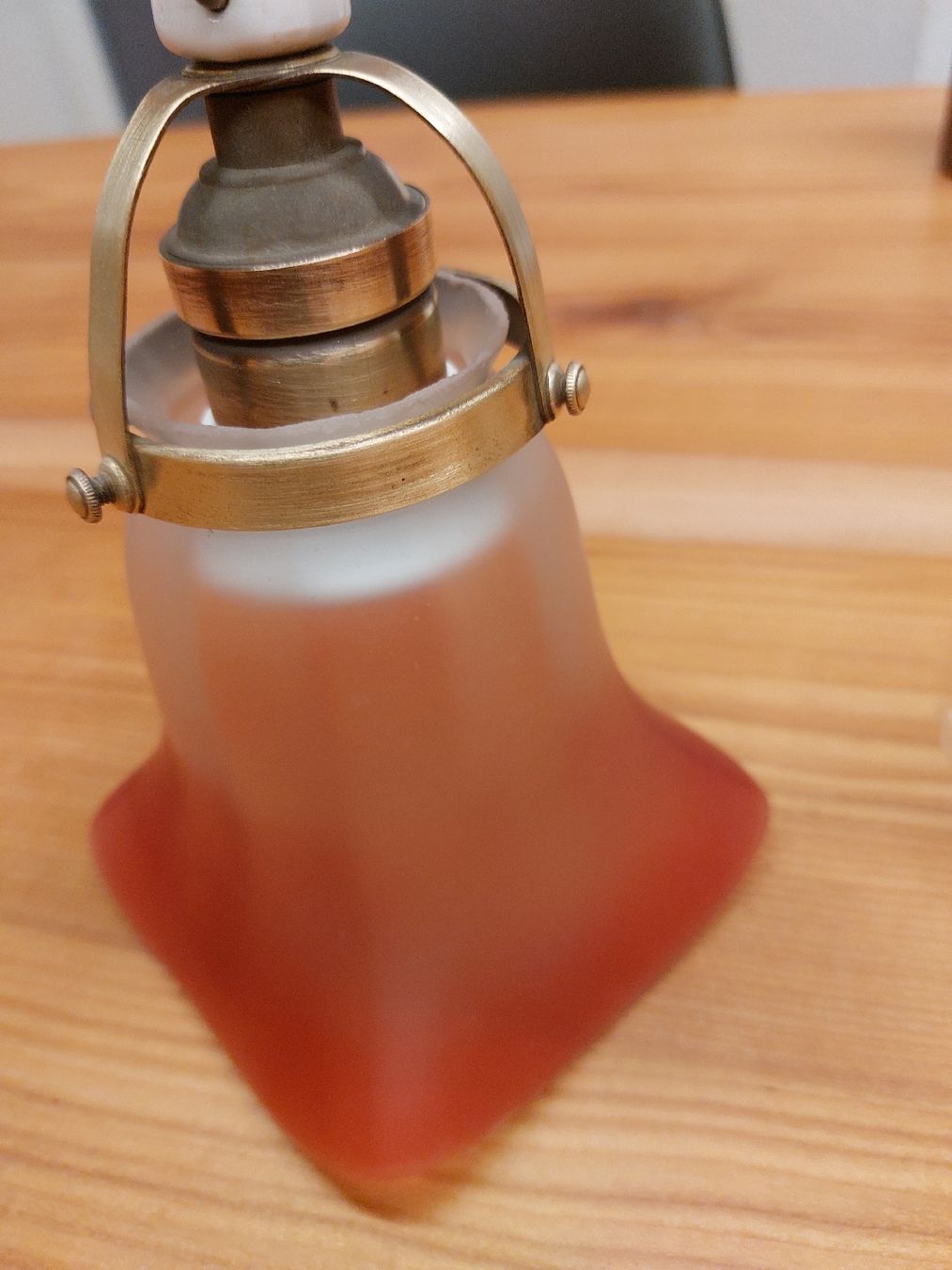 Lampade: Antike Tulpenförmige Deckenlampe – Usato da Ganterschwil venduto da HeidiuPeter 8