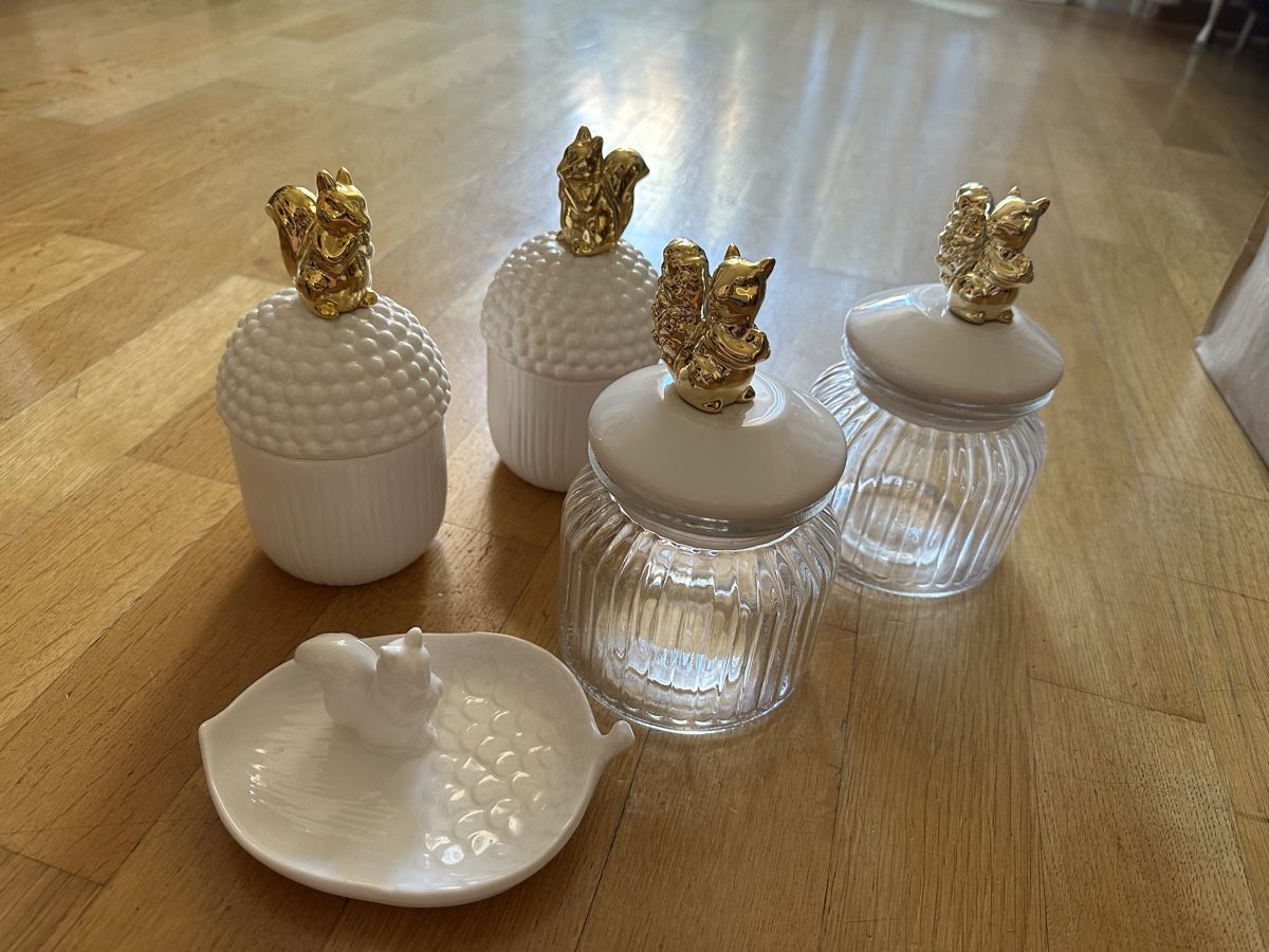 Tutte le decorazioni: Dosen Eichhörnchen 5 tlg Gold – Usato da Bern venduto da womiman