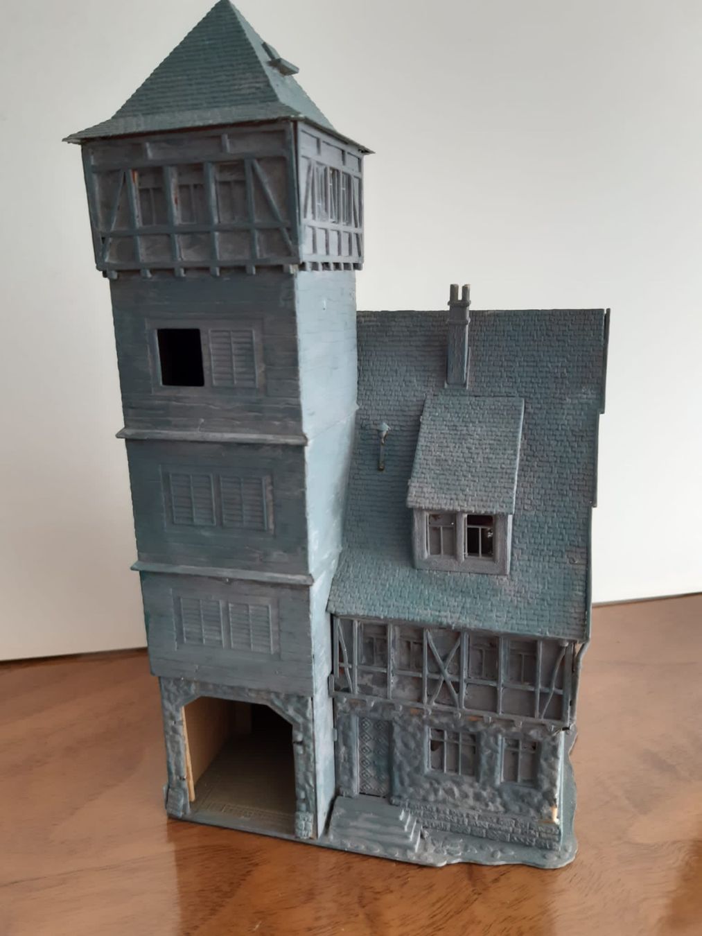 Vollmer Modellini di ferrovie: Vollmer Haus Nr. 20817 – Usato da Luzern venduto da Sontru 3