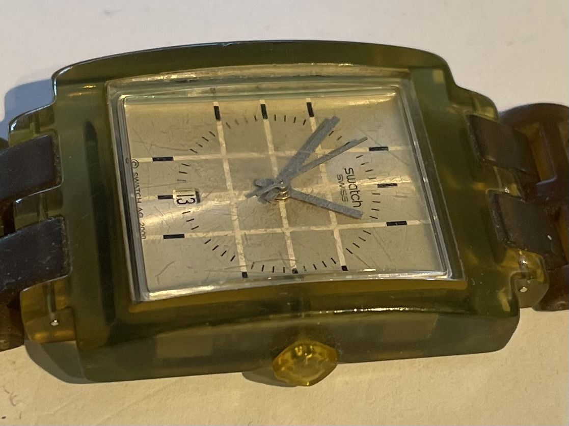 Swatch Orologi: Swatch Square 2000, Transparent Olive Jelly, for Repair – Difettoso da Basel venduto da JohnnyCrash 3