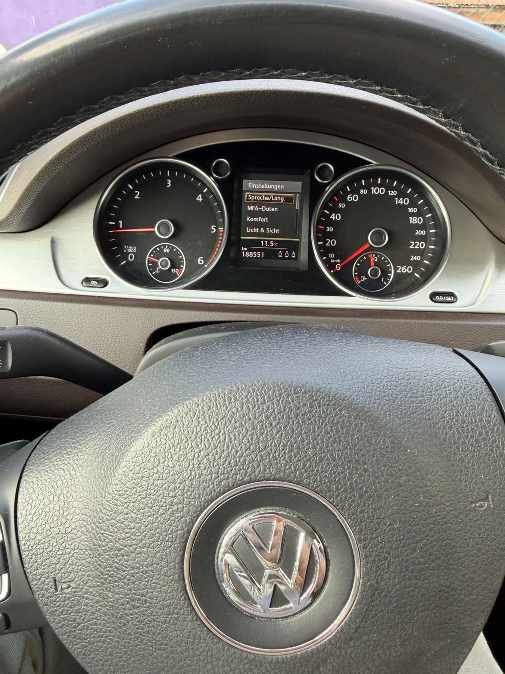 VW Automobili: VW PASSAT TOP ZUSTAND!!! – Usato da Schaffhausen venduto da luxuryedition 7