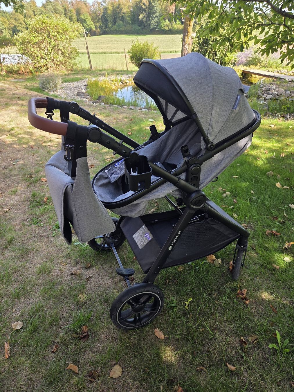 Kinderkraft Kinderwagen: Kinderwagen Kinderkraft Esme Pro – Neu (gemäss Beschreibung) aus Kerzers von Blackandyellow123