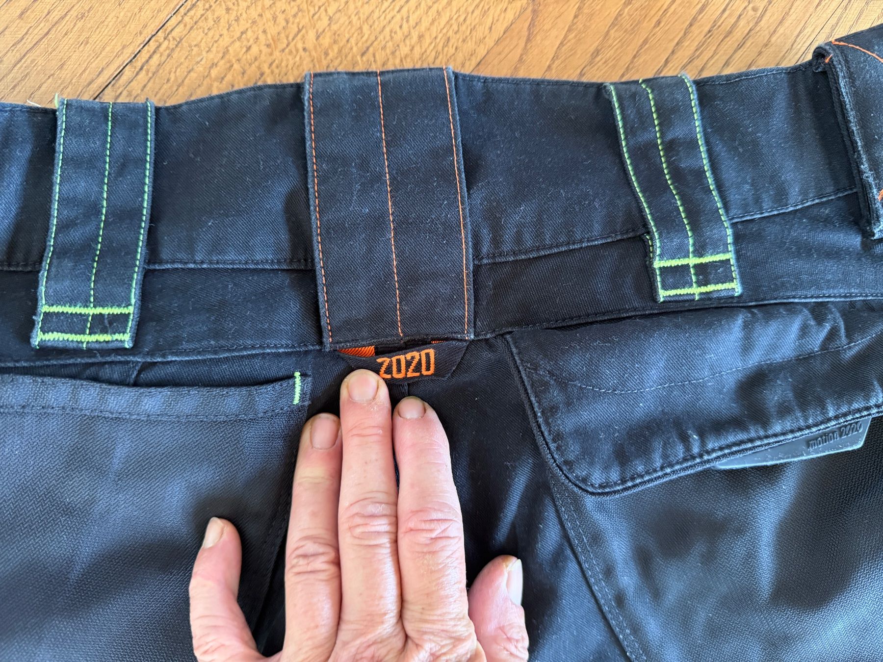 Engelbert Strauss Pantaloni: Herren Engelbert Strauss Hose Größe 52 Motion Arbeitshose – Usato da Ennetbaden venduto da mapa05 9