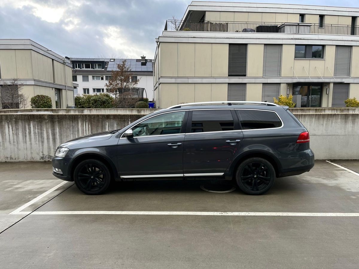 VW Automobili: VW Passat Alltrack 4Motion 4x4 2.0T – Usato da Thun venduto da soeep 1